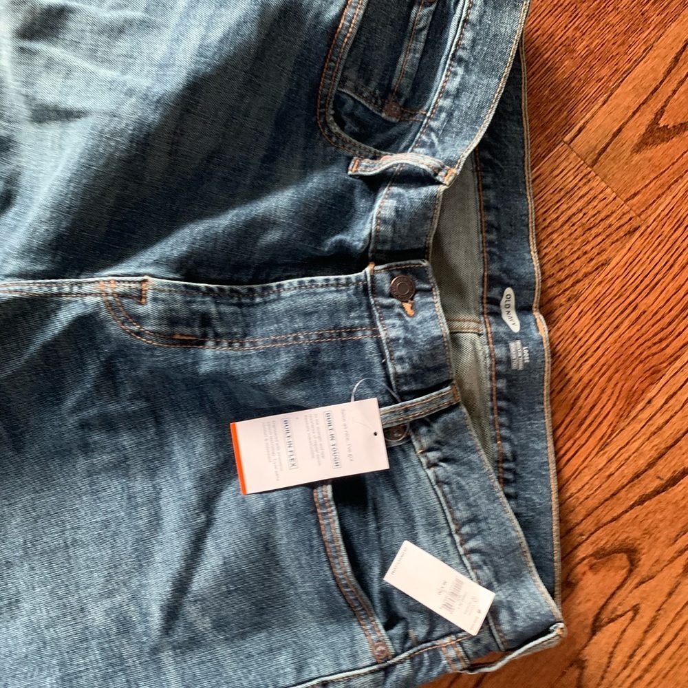 NWT! Old Navy Men’s Loose Jeans with Built in flex - Picture 7 of 8